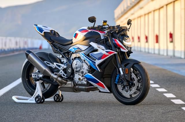 210hp BMW M 1000 R unveiled; more powerful than Ducati St...